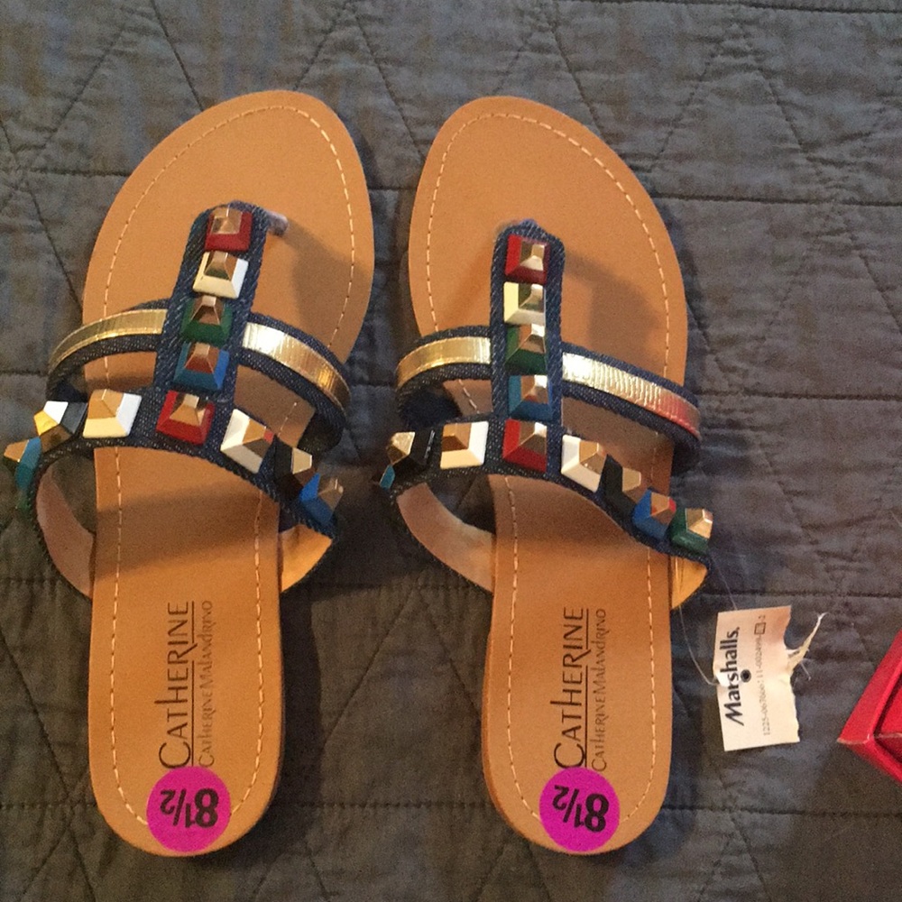 Ladies sandals
